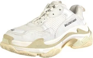 Balenciaga - Image 2