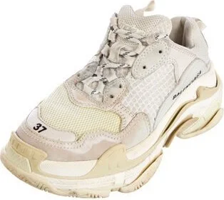 Balenciaga - Image 2