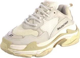 Balenciaga - Image 2