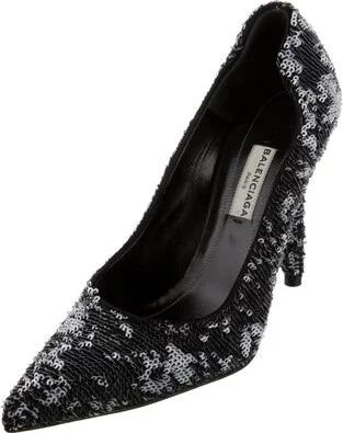 Balenciaga - Image 2