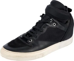 Balenciaga - Image 2
