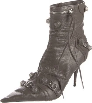 Balenciaga - Image 2