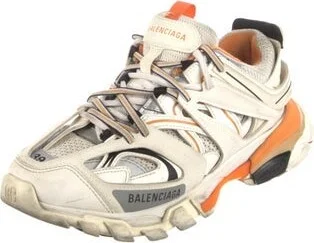 Balenciaga - Image 2