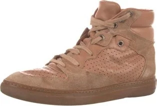 Balenciaga - Image 2