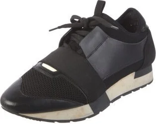 Balenciaga - Image 2