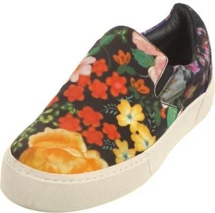 Balenciaga - Image 2