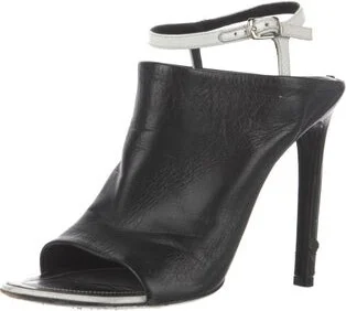 Balenciaga - Image 2