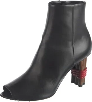 Balenciaga - Image 2