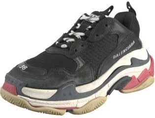 Balenciaga - Image 2