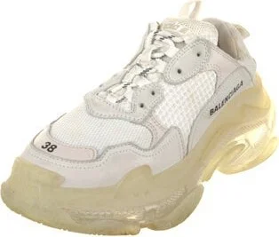 Balenciaga - Image 2
