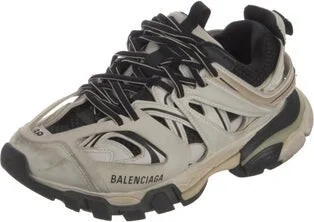 Balenciaga - Image 2