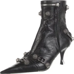 Balenciaga - Image 2