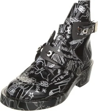 Balenciaga - Image 2