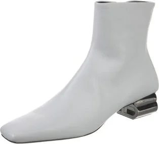 Balenciaga - Image 2