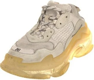 Balenciaga - Image 2