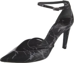 Balenciaga - Image 2