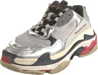 Balenciaga - Image 2