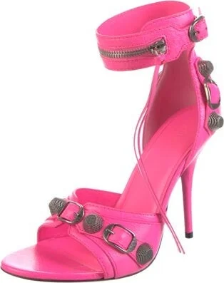 Balenciaga - Image 2