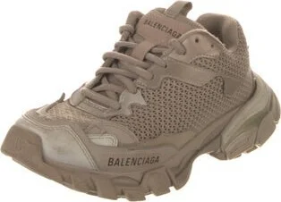 Balenciaga - Image 2