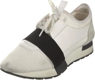 Balenciaga - Image 2