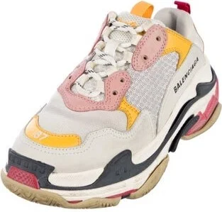 Balenciaga - Image 2