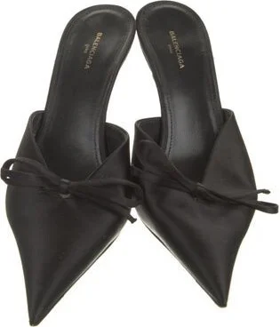 Balenciaga - Image 2