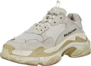 Balenciaga - Image 2