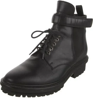 Balenciaga - Image 2