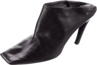 Balenciaga - Image 2
