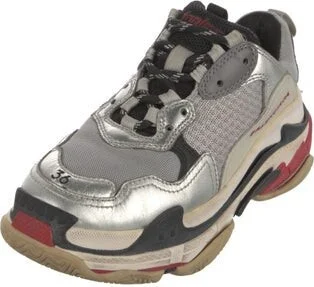 Balenciaga - Image 2