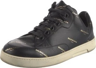 Balenciaga - Image 2