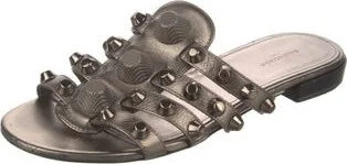 Balenciaga - Image 2