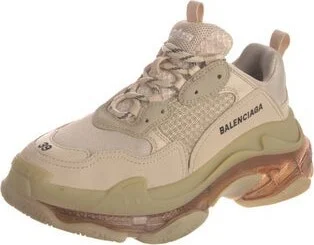 Balenciaga - Image 2