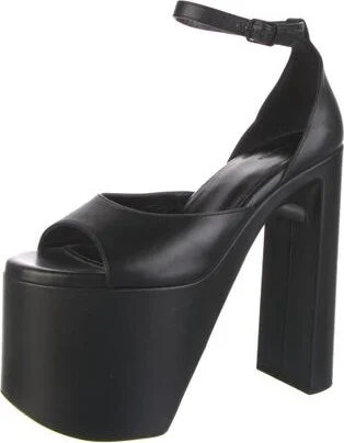 Balenciaga - Image 2
