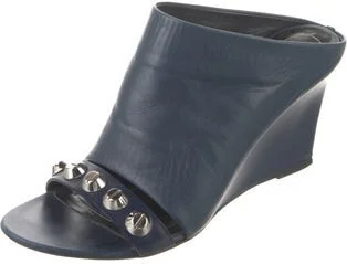 Balenciaga - Image 2