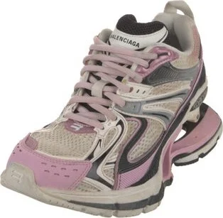 Balenciaga - Image 2