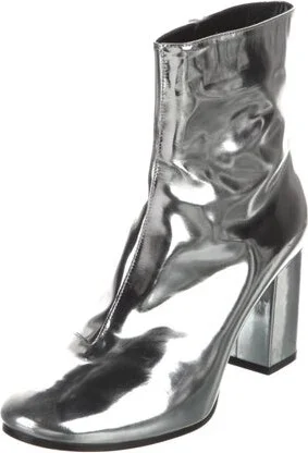 Balenciaga - Image 2
