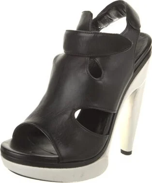 Balenciaga - Image 2