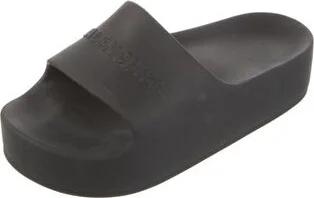 Balenciaga - Image 2