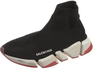 Balenciaga - Image 2