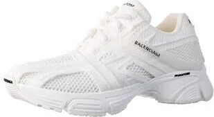 Balenciaga - Image 2