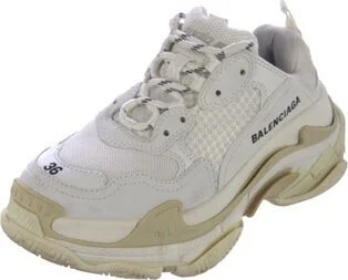 Balenciaga - Image 2