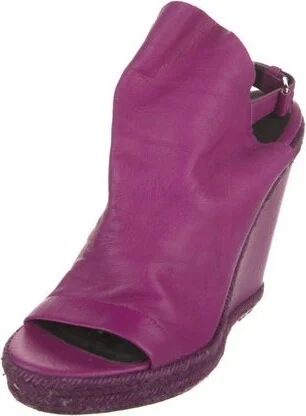 Balenciaga - Image 2