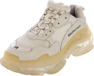 Balenciaga - Image 2