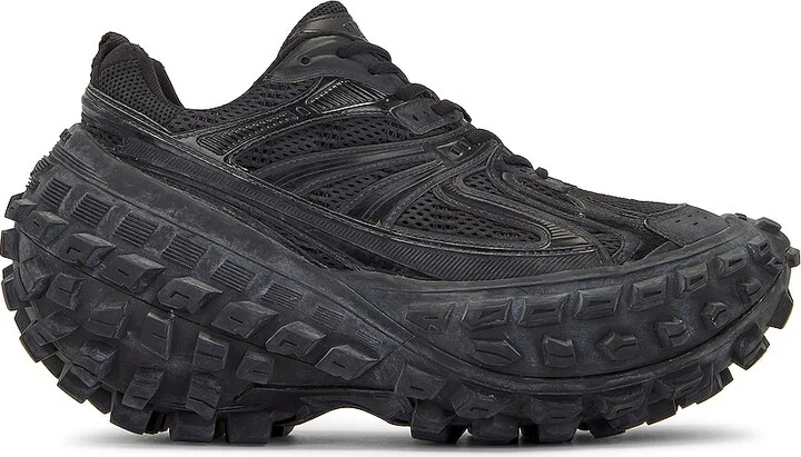 Balenciaga Bouncer in Black
