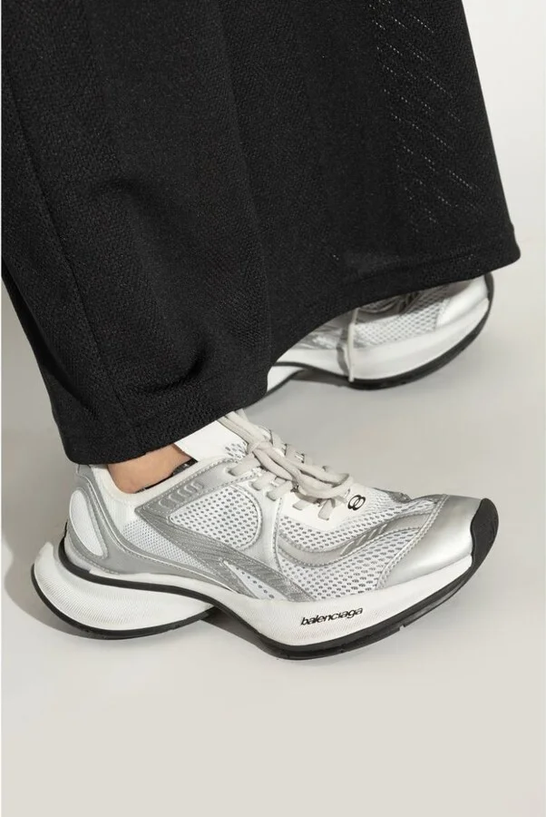 Balenciaga Circuit Sneakers - Image 4