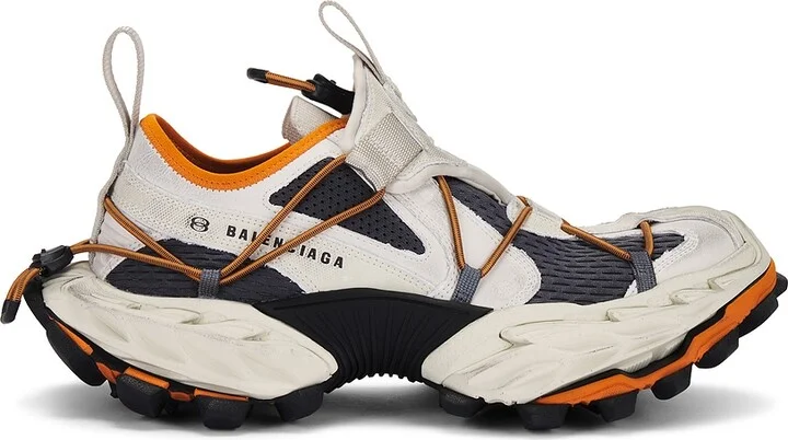 Balenciaga Hike Sneaker in Beige