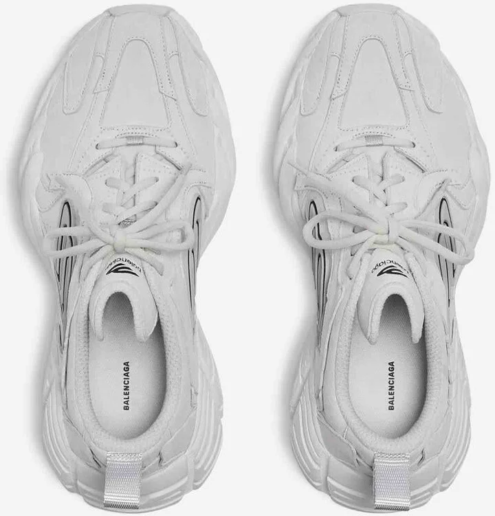Balenciaga Sneakers Monday - Image 3