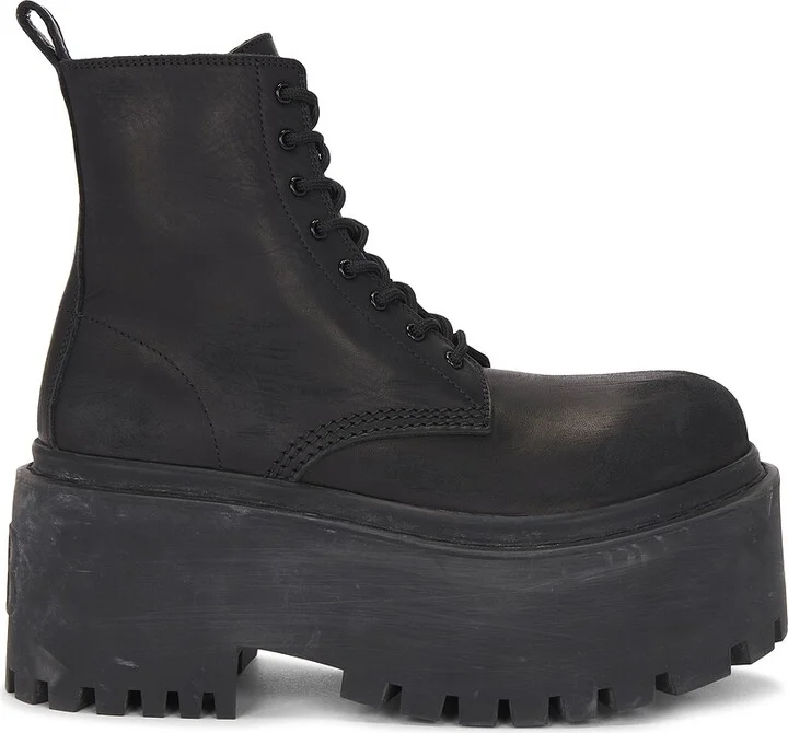 Balenciaga Strike Platform in Black