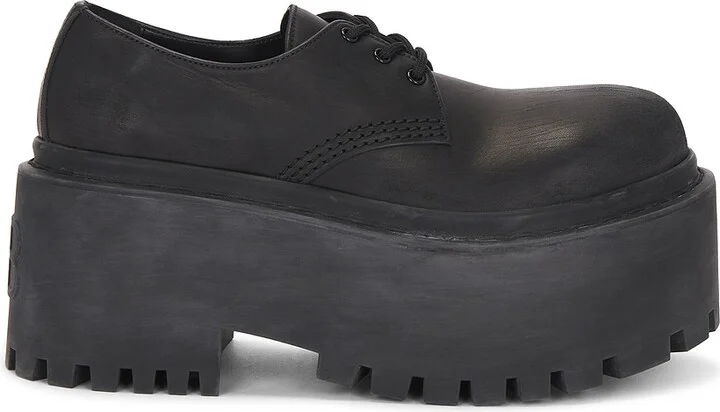 Balenciaga Strike Platform in Black